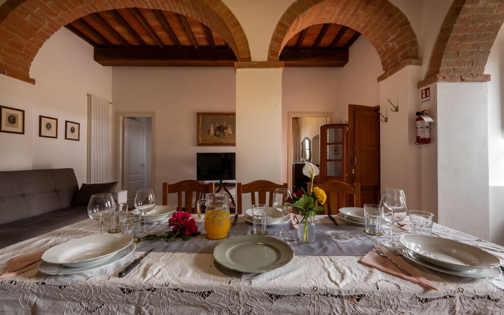 Tenuta i Mandorli, Pool, Wifi, Peccioli - : Autumn, Dining Room, Spring, Winter