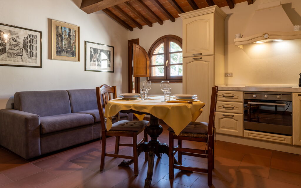Tenuta i Mandorli, Pool, Wifi, Peccioli - : Autumn, Kitchen, Spring, Summer