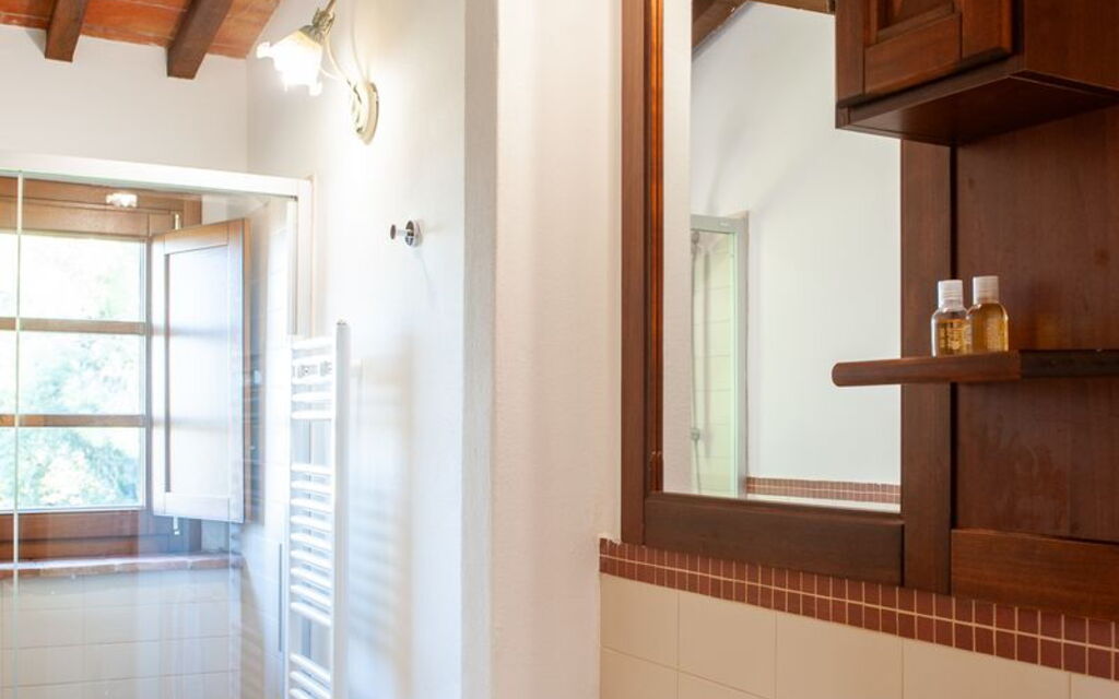 Tenuta i Mandorli, Pool, Wifi, Peccioli - : Autumn, Bathroom, Spring, Summer