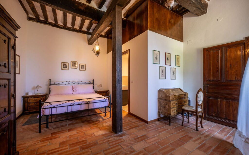 Tenuta i Mandorli, Pool, Wifi, Peccioli - : Autumn, Bedroom, Spring, Summer