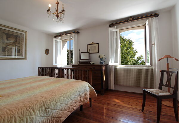 Casa Ballo delle Streghe, Garden, Montebelluna: Autumn, Bedroom, Spring, Winter