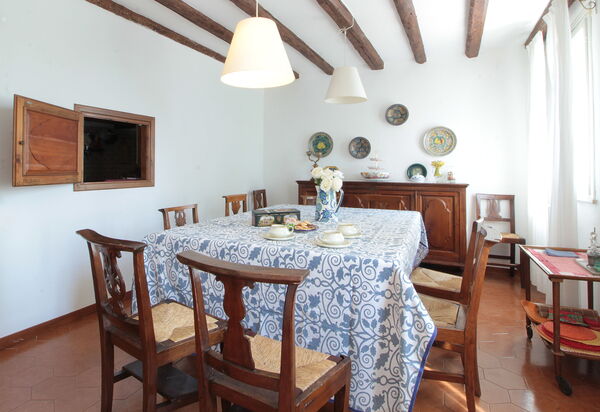 Casa Ballo delle Streghe, Garden, Montebelluna: Autumn, Dining Room, Spring, Winter