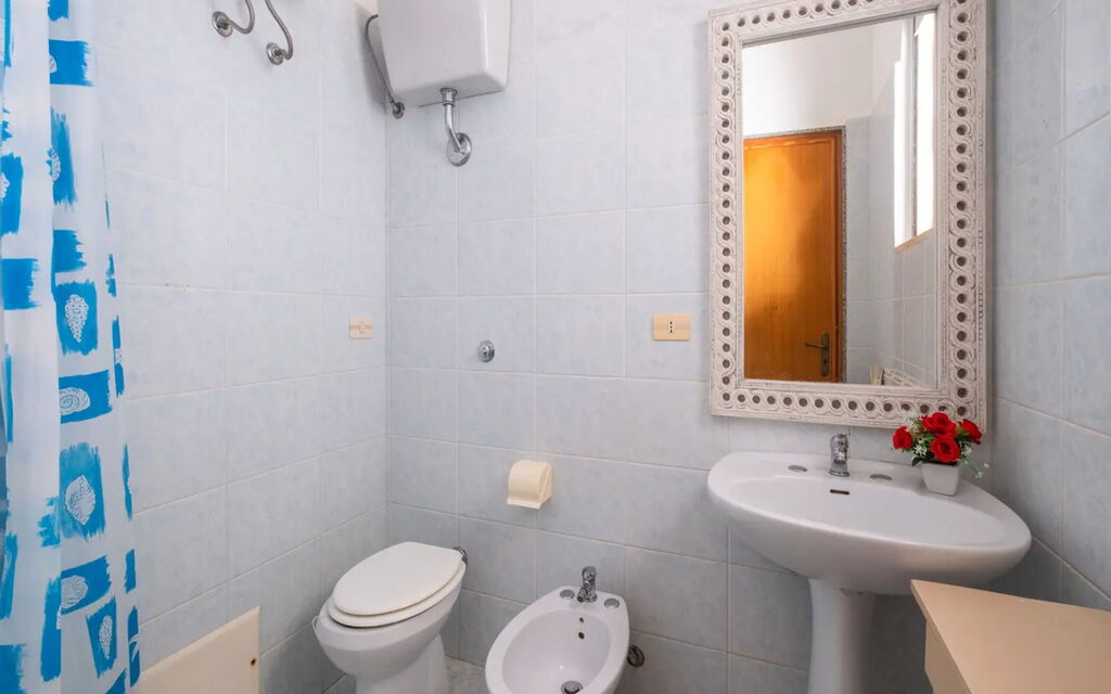 Villetta Serena, Porto Cesareo: Autumn, Bathroom, Spring, Summer