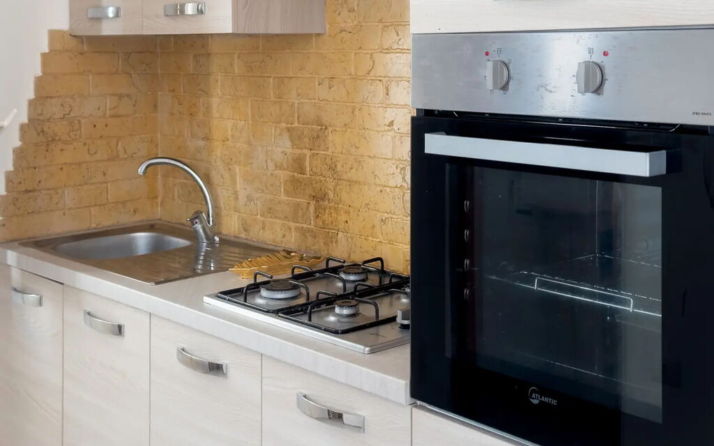 Villetta Serena, Porto Cesareo: Autumn, Kitchen, Living Room, Spring, Summer