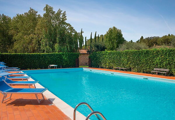 Oasi Della Pergola: Autunno, Estate, Piscina, Primavera