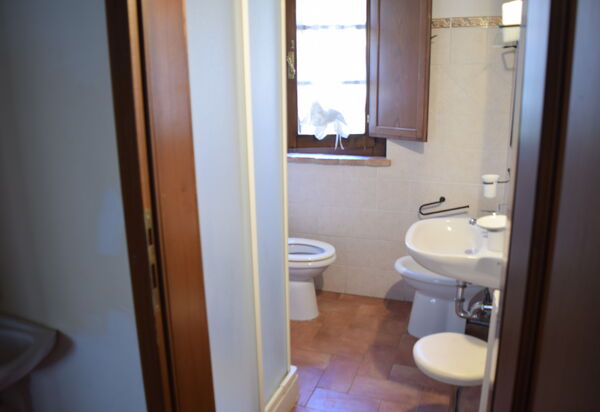 Oasi Della Pergola: Autunno, Bagno, Estate, Primavera