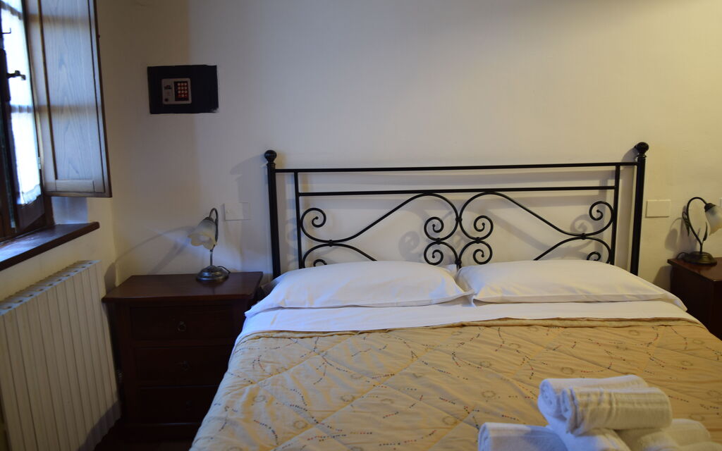 Oasi Della Pergola - : Autumn, Bedroom, Spring, Summer