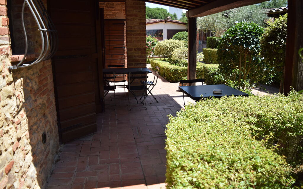 Oasi Della Pergola - : Autumn, Building Exterior, Spring, Summer