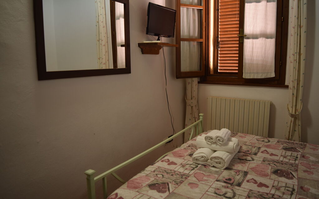 Oasi Della Pergola - : Autunno, Camera da letto, Estate, Primavera