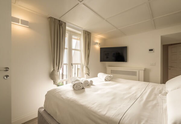 Deservi Charming Apartments: Autumn, Bedroom, Spring, Summer, Winter