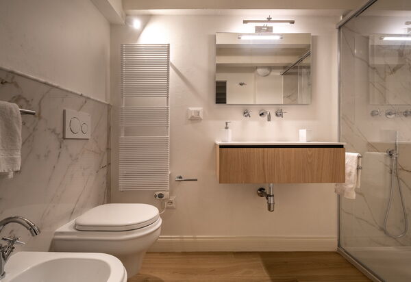 Deservi Charming Apartments: Autumn, Bathroom, Spring, Summer, Winter