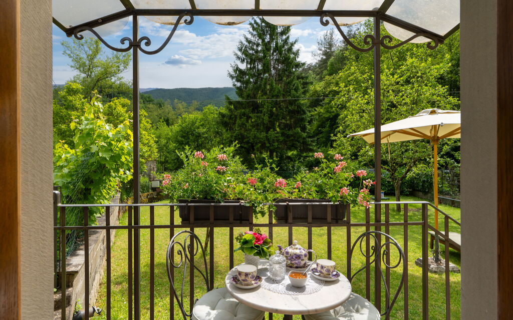 Villa La Fornace: Balcony / Terrace / Patio, Building Exterior, Outdoor