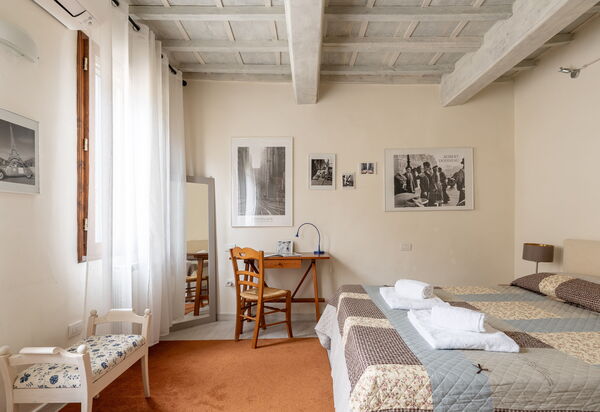 San Cristofano Blu Apartment Santa Croce, Florence: Autumn, Bedroom, Spring, Summer