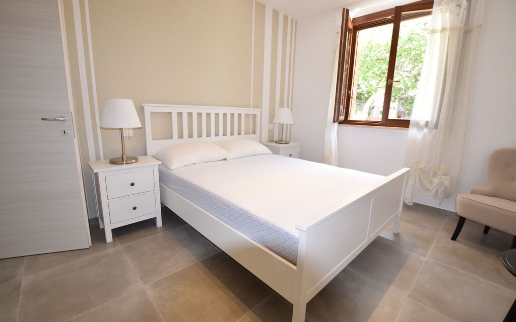 Casa In Collina: Autunno, Camera da letto, Estate, Primavera