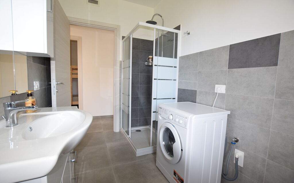 Casa In Collina: Autunno, Bagno, Estate, Primavera