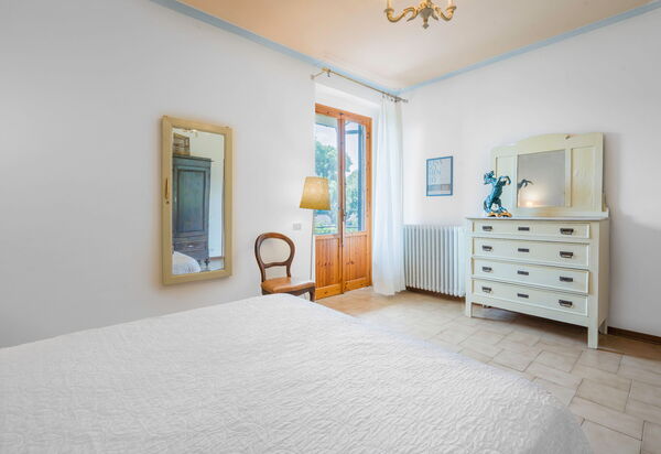 Il Campino, Pool, Montaione: Autumn, Spring, Summer