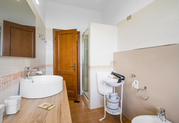 Il Campino, Pool, Montaione: Autumn, Spring, Summer