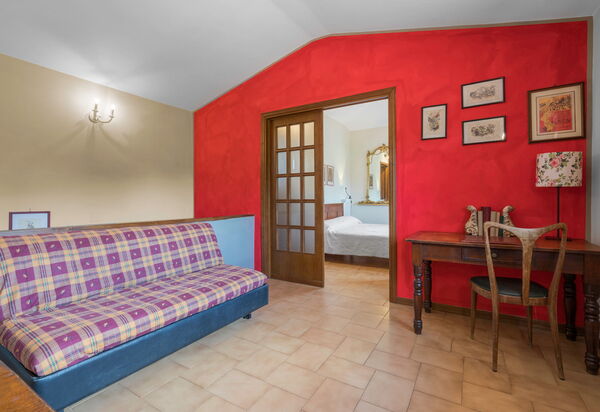 Il Campino, Pool, Montaione: Autumn, Spring, Summer