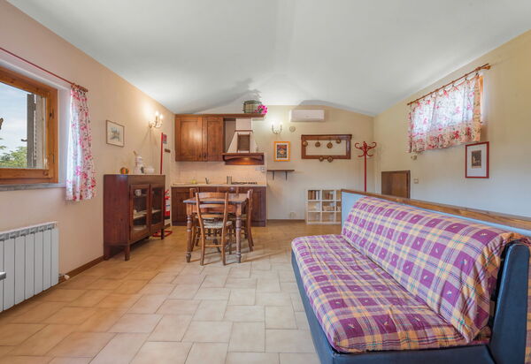 Il Campino, Pool, Montaione: Autumn, Spring, Summer