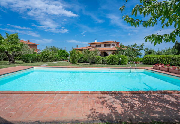 Il Campino, Pool, Montaione: Autumn, Pool, Spring, Summer