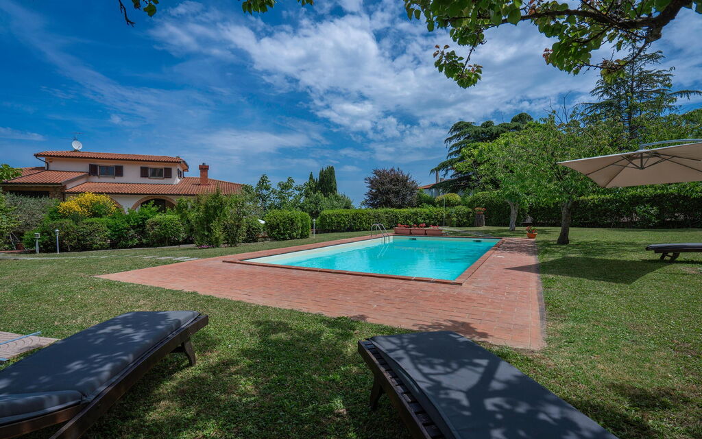 Il Campino, Pool, Montaione: Autumn, Spring, Summer