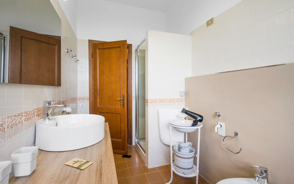 Il Campino, Pool, Montaione: Autumn, Spring, Summer