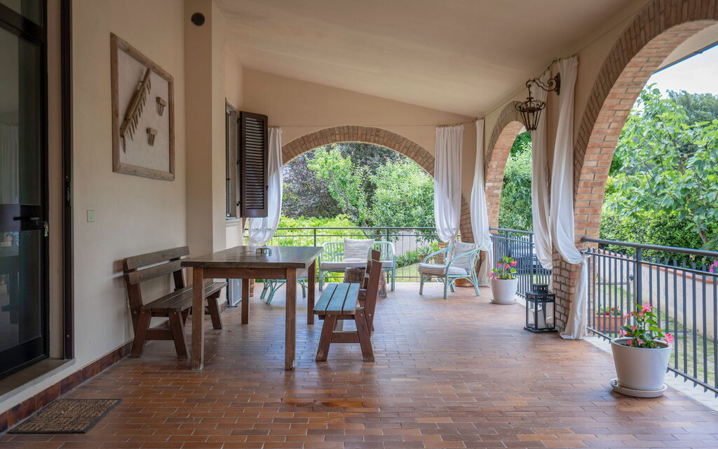 Il Campino, Pool, Montaione: Autumn, Spring, Summer