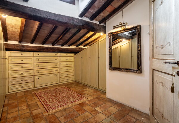 Portanuova Home, Colle Val D'elsa: Autumn, Room Detail, Spring, Summer