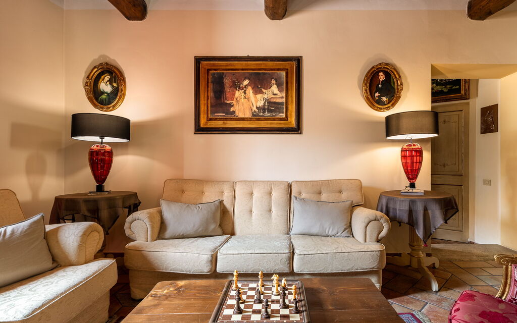 Portanuova Home, Colle Val D'elsa: Autumn, Living Room, Spring, Summer