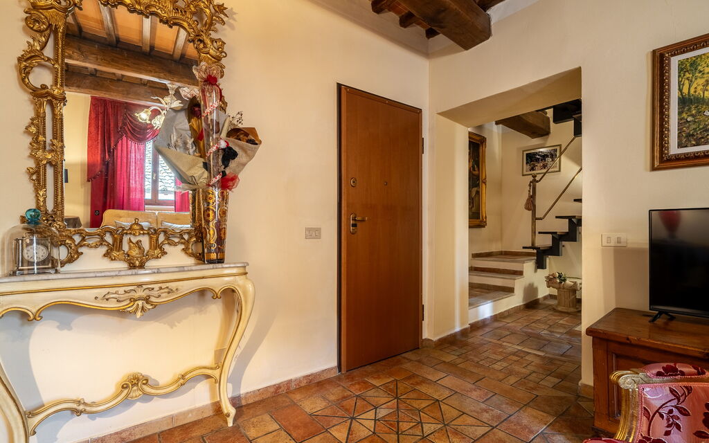 Portanuova Home, Colle Val D'elsa: Autumn, Living Room, Spring, Summer