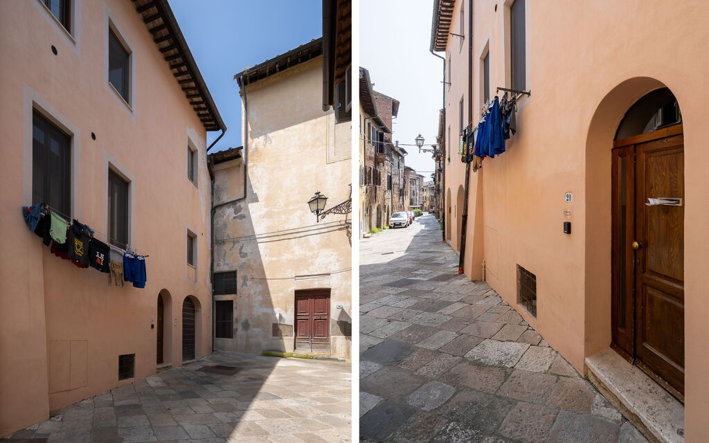 Portanuova Home, Colle Val D'elsa: Autumn, Main Entrance, Spring, Summer