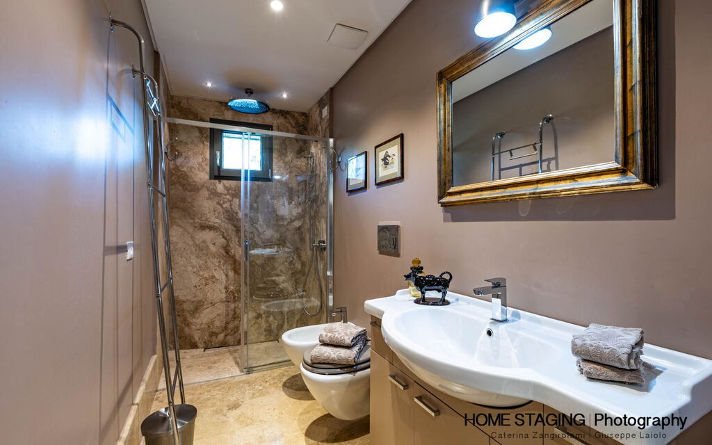 Villa Airone Tegoni, Pool, Radicondoli: Autunno, Bagno, Estate, Primavera