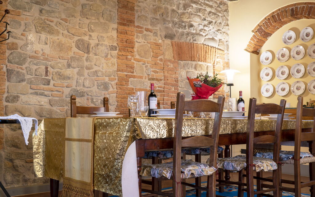 Country Historical House Lucca: Autumn, Dining Room, Spring, Summer