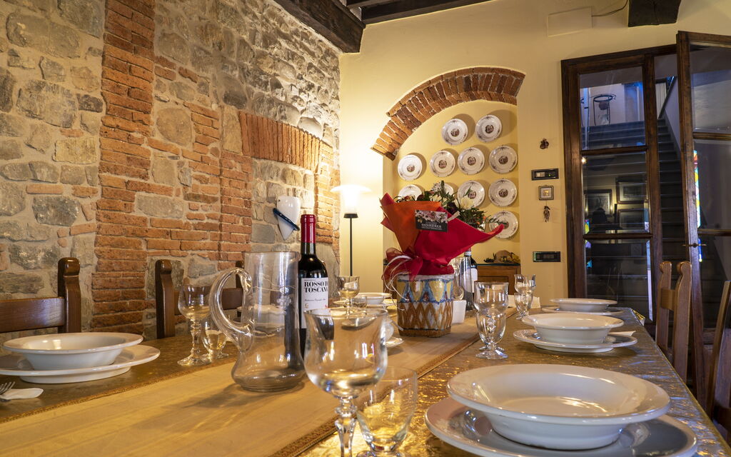 Country Historical House Lucca: Autumn, Dining Room, Spring, Summer