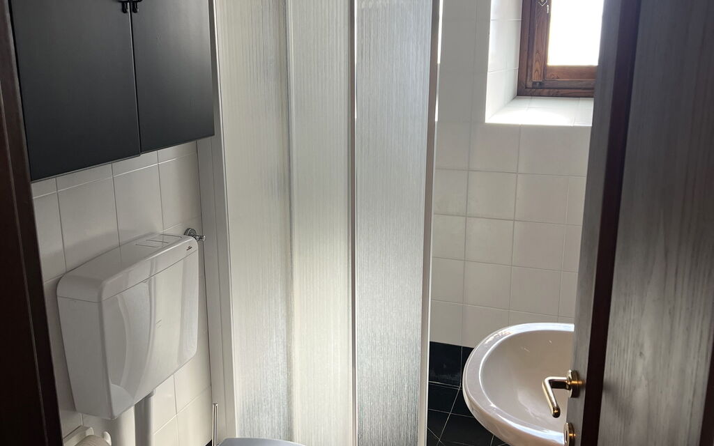 Country Historical House Lucca: Autumn, Bathroom, Spring, Summer