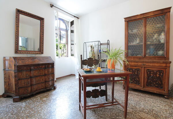 Casa Zaira: Autumn, Dining Room, Summer, Winter