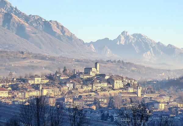 Casa Zaira: Activities, Autumn, Summer, Winter