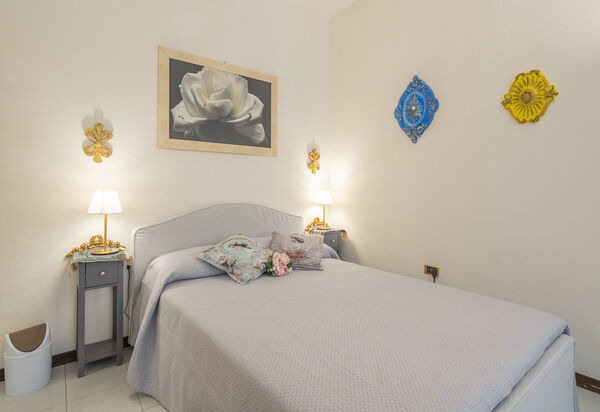 Casa Gioia In Lucca: Autunno, Camera da letto, Cucina, Estate, Primavera, Soggiorno