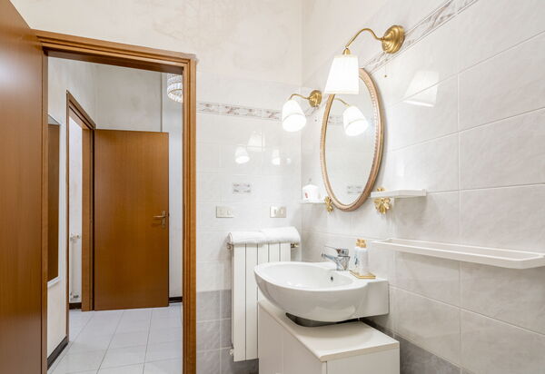 Casa Gioia In Lucca: Autunno, Bagno, Estate, Primavera