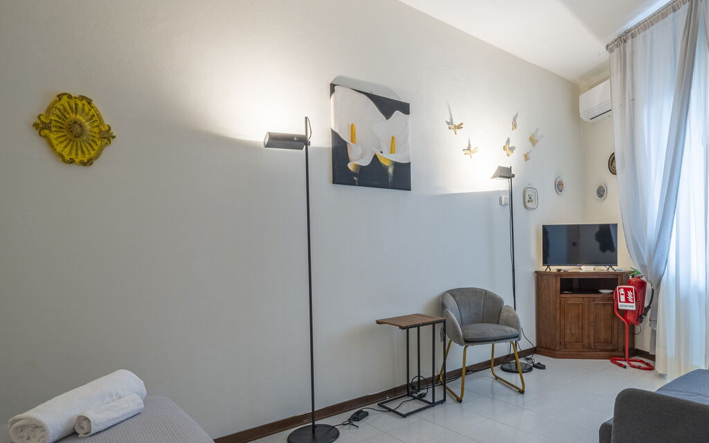 Casa Gioia In Lucca: Autunno, Camera da letto, Cucina, Estate, Primavera, Soggiorno