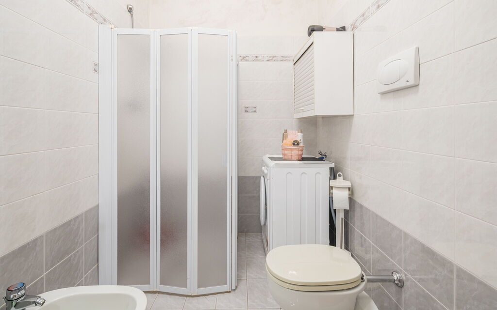 Casa Gioia In Lucca: Autunno, Bagno, Estate, Primavera