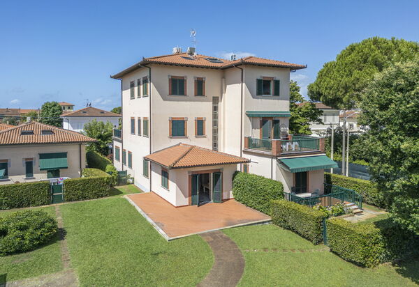 Attico Marino: Autumn, Main Entrance, Spring, Summer