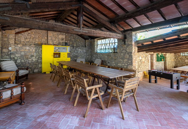 Casa La Cedrina, Pool, Lornano: Autumn, Spring, Summer