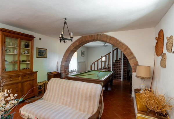 Casa La Cedrina, Pool, Lornano: Autumn, Living Room, Spring, Summer