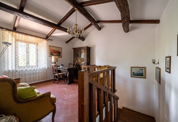 Casa La Cedrina, Pool, Lornano: Autumn, Living Room, Spring, Summer