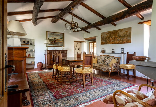 Casa La Cedrina, Pool, Lornano: Autumn, Spring, Summer