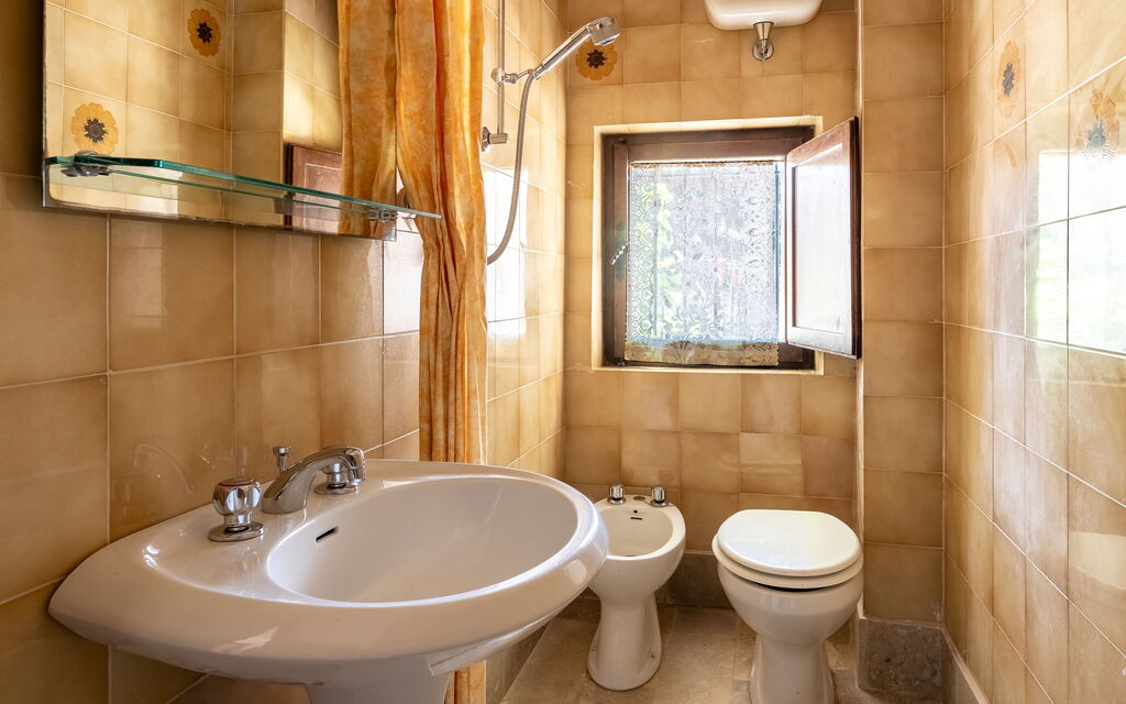 Casa La Cedrina, Pool, Lornano: Autunno, Bagno, Estate, Primavera