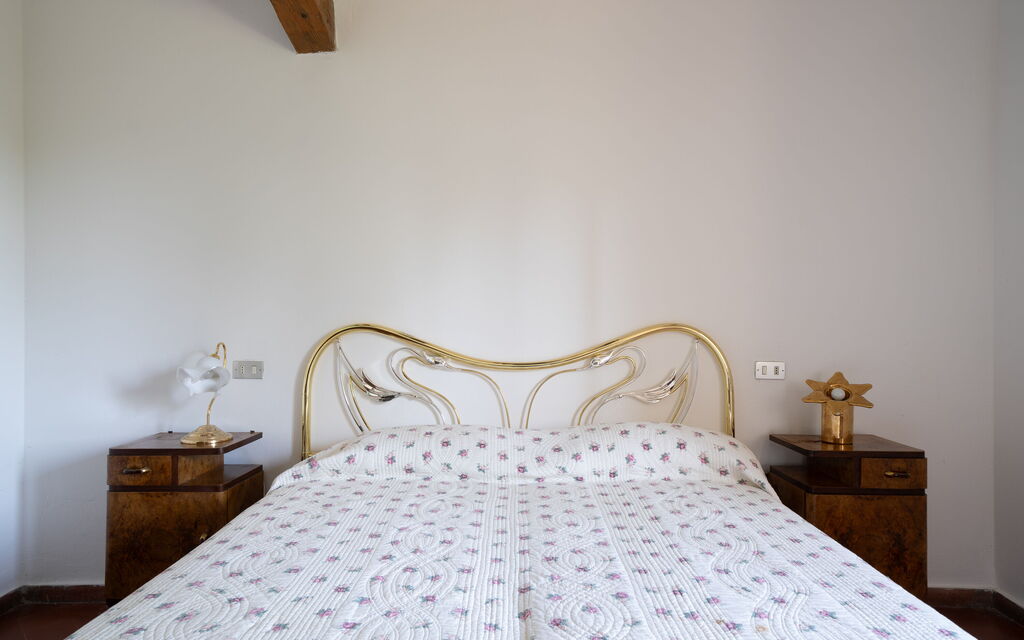 Casa La Cedrina, Pool, Lornano: Autunno, Camera da letto, Estate, Primavera