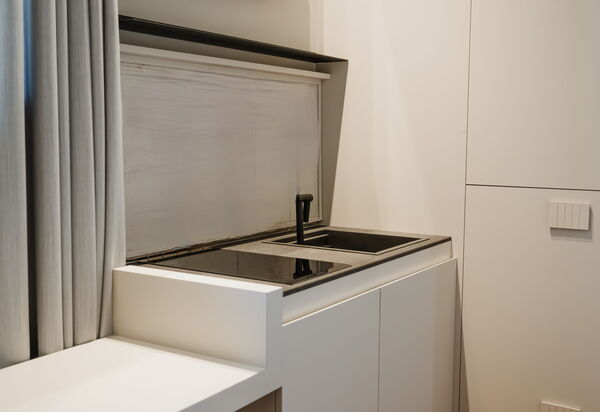 Deb&spa: Autumn, Bedroom, Kitchen, Spring, Summer