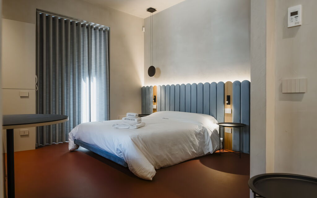 Deb&spa: Autunno, Camera da letto, Estate, Primavera